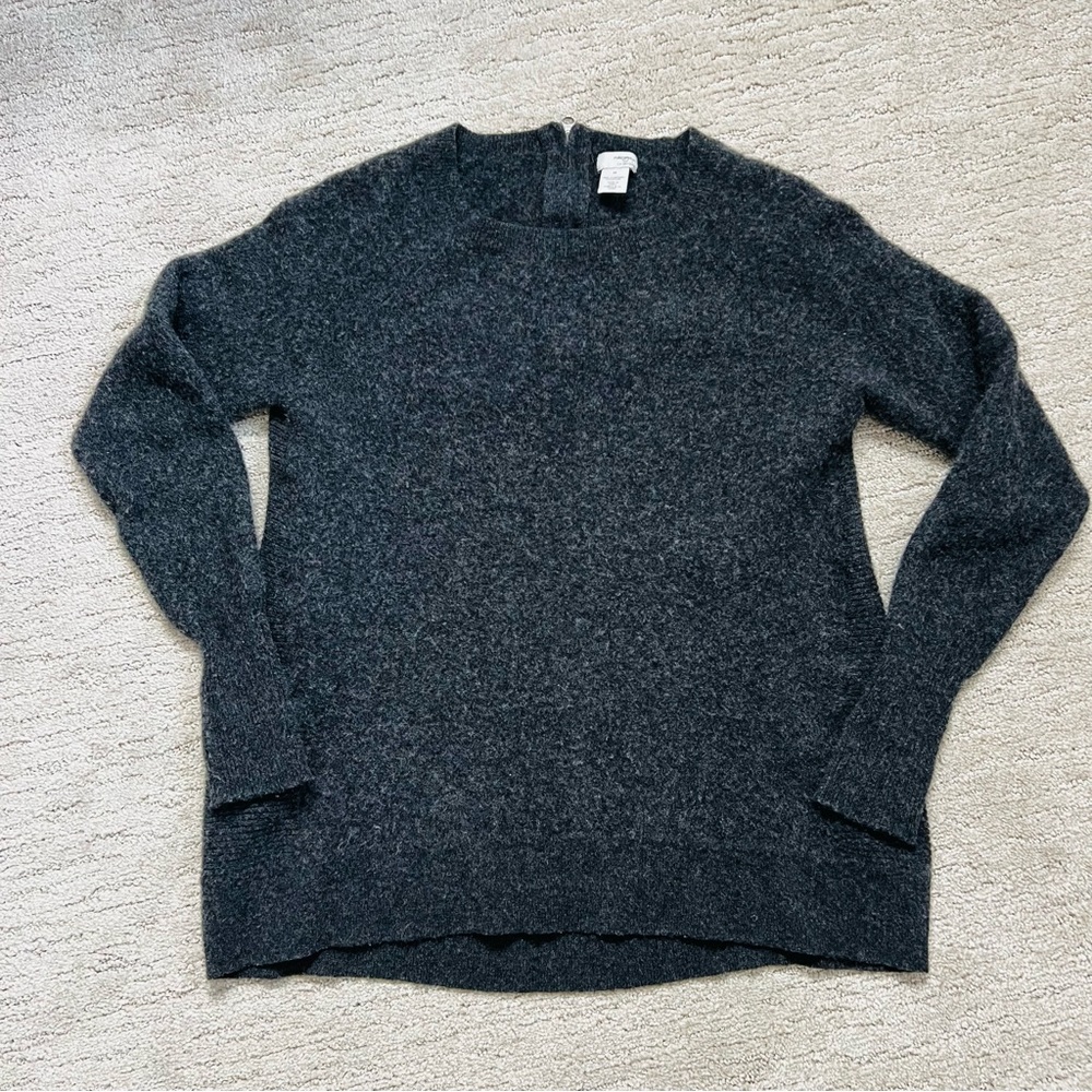 100% Cashmere Crewneck Charcoal Zip Back Sweater